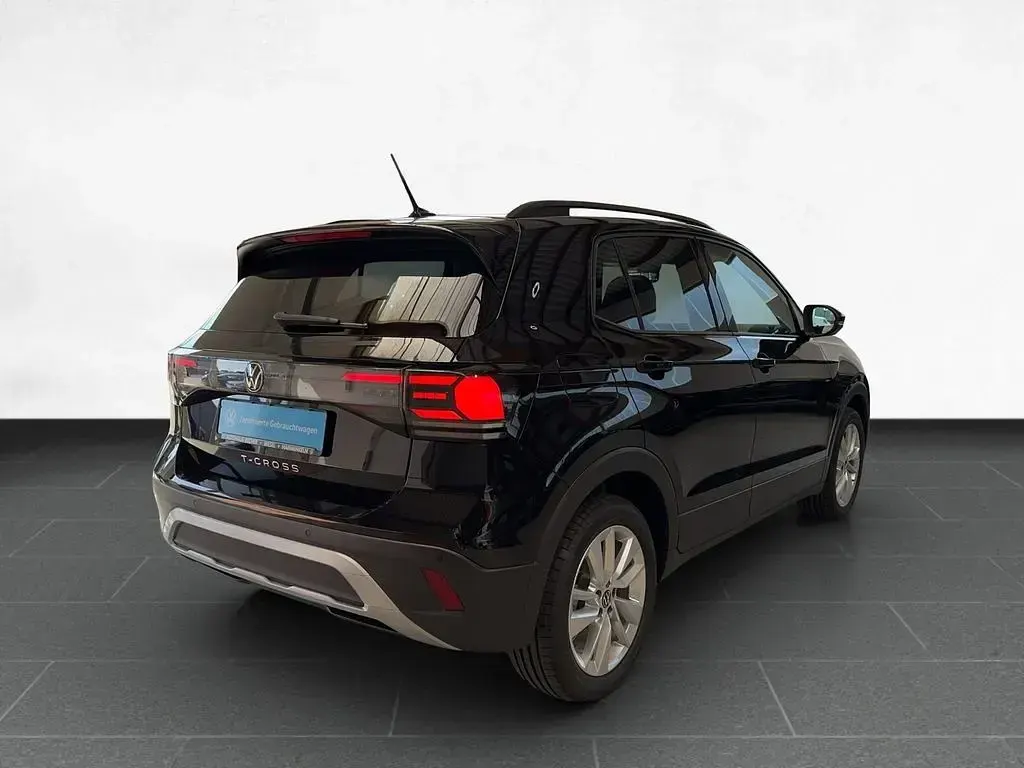 Gebraucht VW T-Cross Life 116 PS (85 kW) 2024 Schwarz SUV