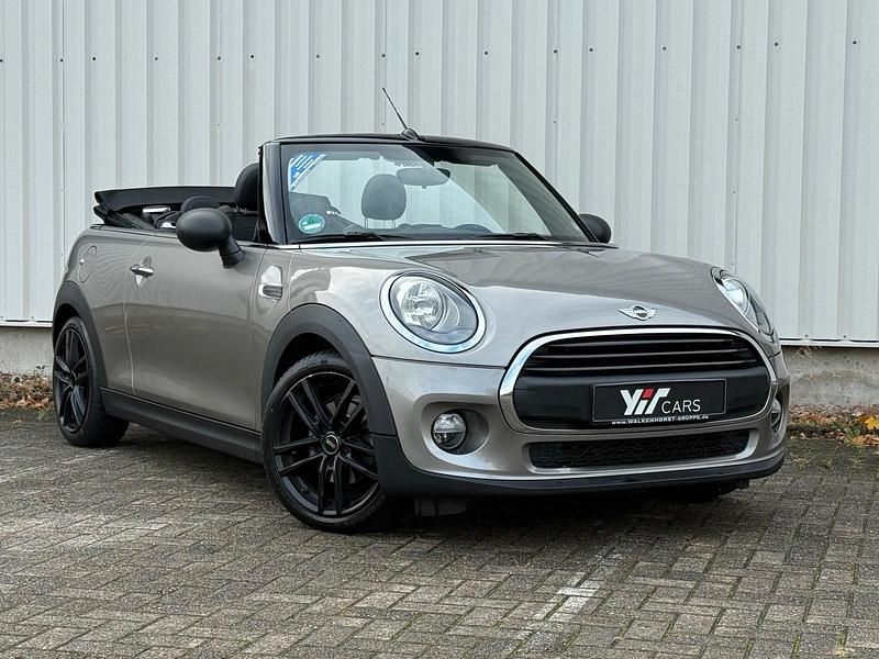 Gebraucht Mini One Cabriolet 102 PS (75 kW) 2016 Grau Cabrio
