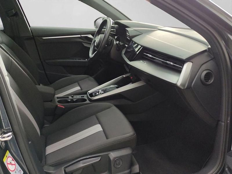 Gebraucht Audi A3 Advanced 110 PS (80 kW) 2022 Grau Limousine