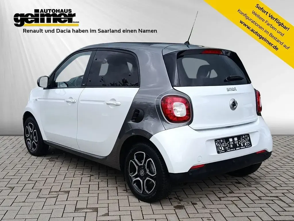 Gebraucht Smart ForFour 90 PS (66 kW) 2019 Grau Kleinwagen