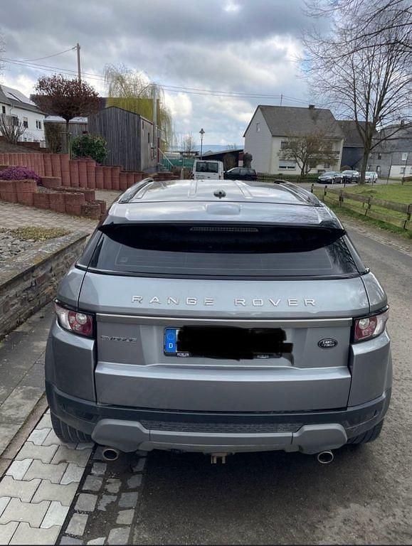 Grau Gebraucht 2012 Land Rover Range Rover evoque Dynamic SUV | 8.900 € (Superpreis) - Bild 1/3