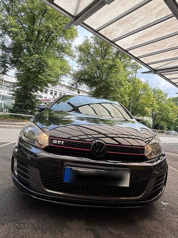 Schwarz Gebraucht 2009 VW Golf VI GTI Limousine | 7.200 € (Fairer Preis) - Bild 1/4