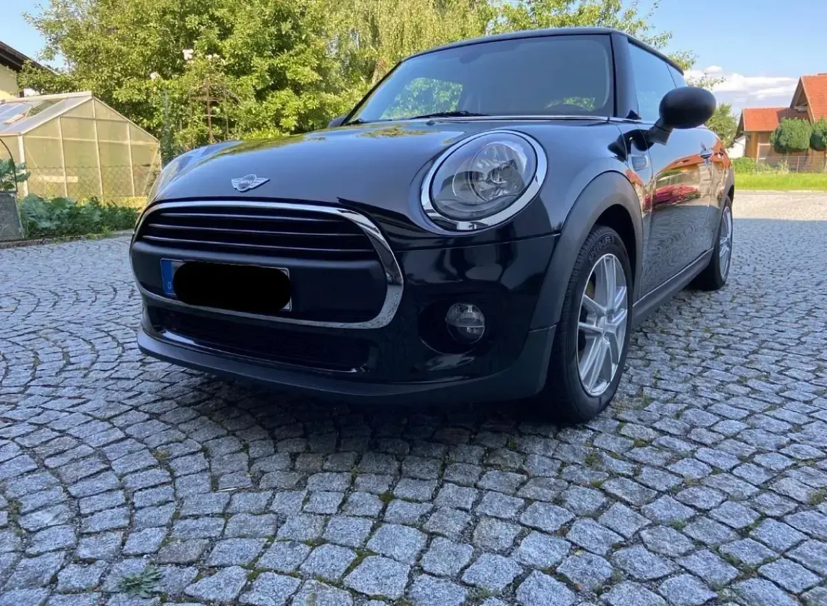 Usado Mini ONE 102 HP (75 kW) 2015 Preto Citadino