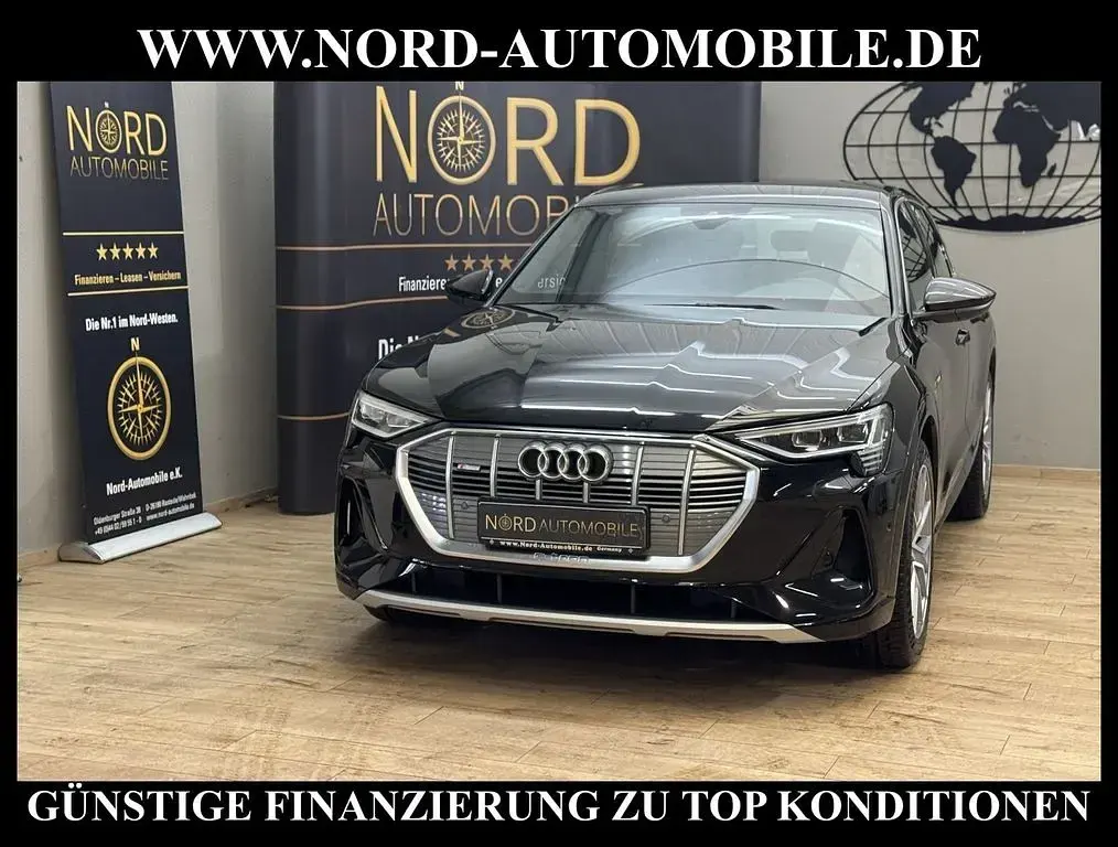 Second-hand Audi e-tron S-Line 230 kW (313 CP) 2021 Negru SUV