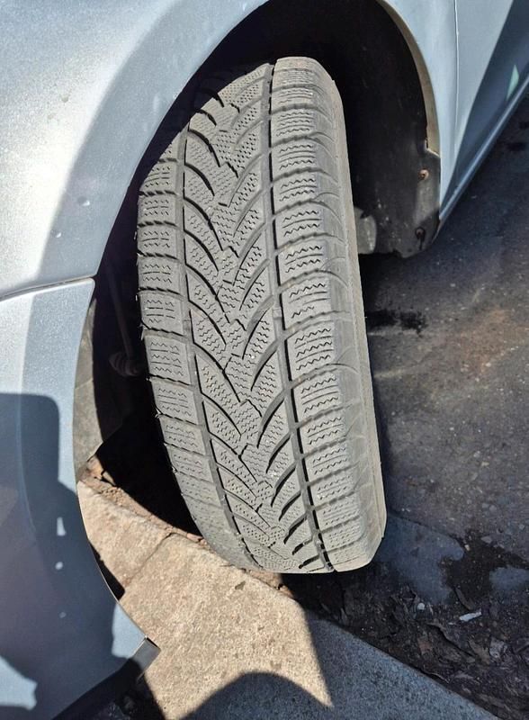 Gebraucht VW Jetta 116 PS (85 kW) 2006 Silber Limousine