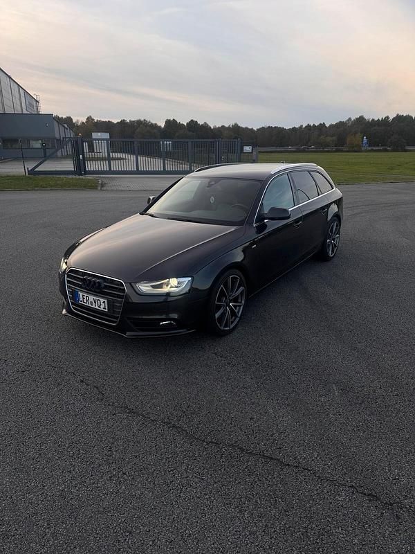 Gebraucht Audi A4 S-Line 270 PS (198 kW) 2013 Schwarz Kombi