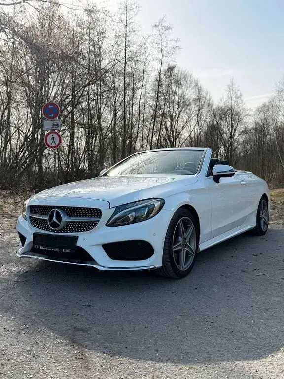 Gebraucht Mercedes C200 184 PS (135 kW) 2017 Weiß Cabrio