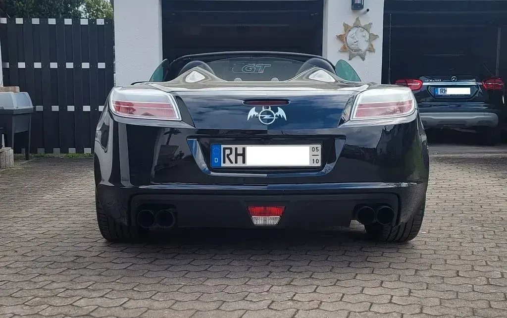 Gebraucht Opel GT 264 PS (194 kW) 2009 Schwarz Cabrio