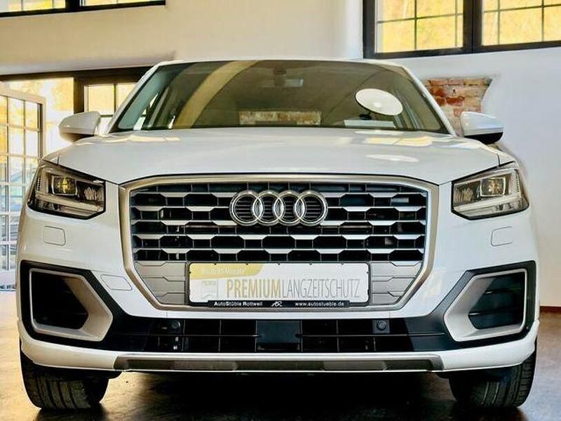 Gebraucht Audi Q2 Sport 150 PS (110 kW) 2017 Weiß SUV