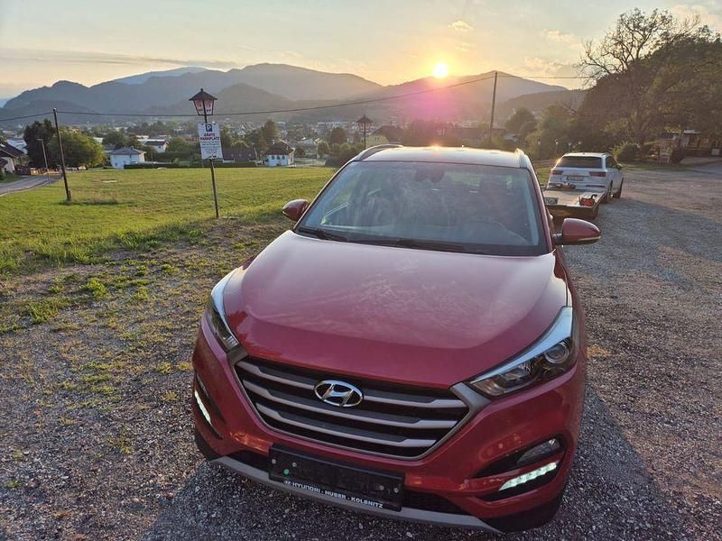 Rot Gebraucht 2017 Hyundai Tucson SUV | 13.900 € (Superpreis) - Bild 1/4