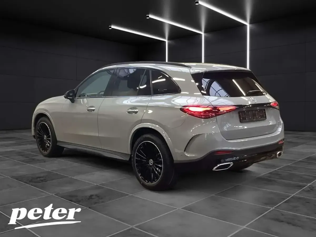 Gebraucht Mercedes GLC450 Style 367 PS (269 kW) 2025 Grau SUV