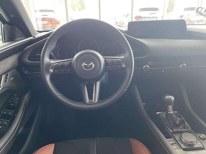 Gebraucht Mazda 3 Nagisa 186 PS (136 kW) 2024 Jet black (metallic) Limousine