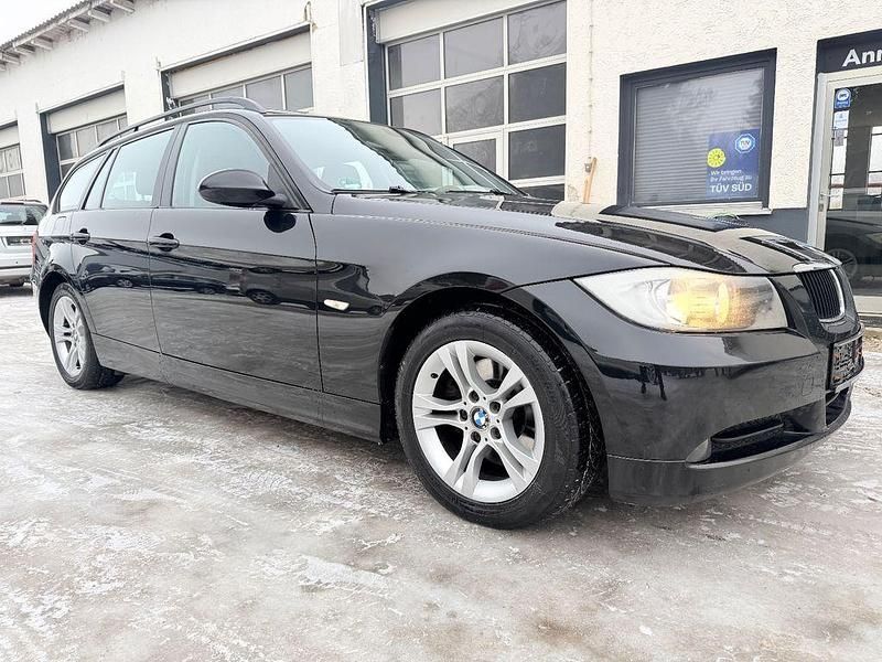 Gebraucht BMW 320 Advantage 177 PS (130 kW) 2008 Schwarz Kombi