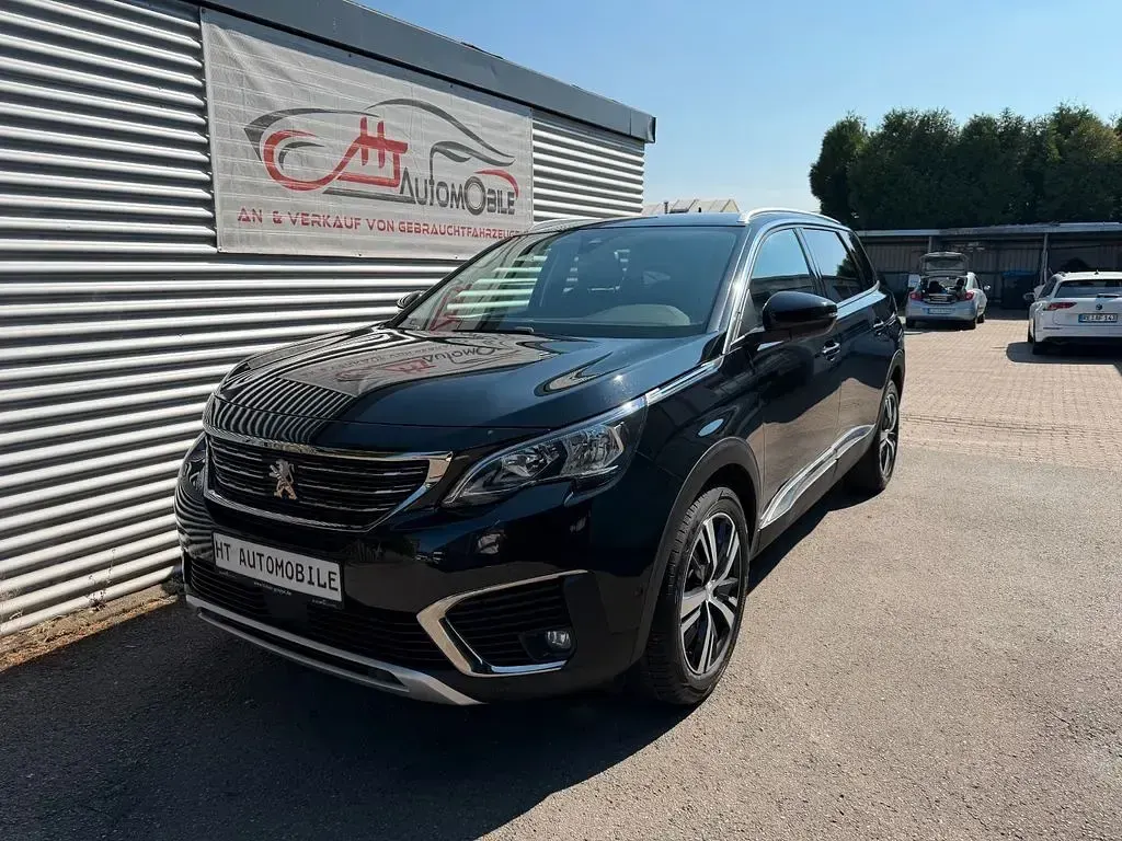 Gebraucht Peugeot 5008 131 PS (96 kW) 2018 Schwarz SUV