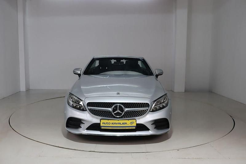 Gebraucht Mercedes C220 AMG line 194 PS (142 kW) 2021 Inidiumsilber Cabrio