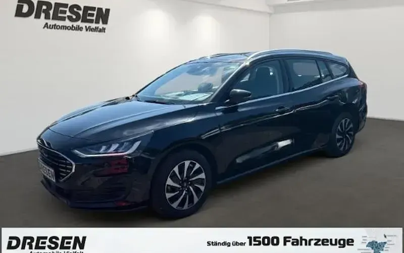 Gebraucht Ford Focus Titanium 125 PS (91 kW) 2025 Kombi