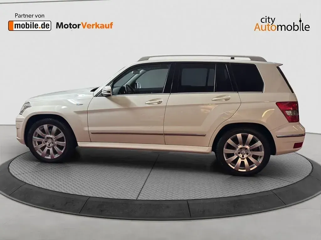 Gebraucht Mercedes GLK220 170 PS (125 kW) 2010 Calcitweiss/zirrusweiss SUV