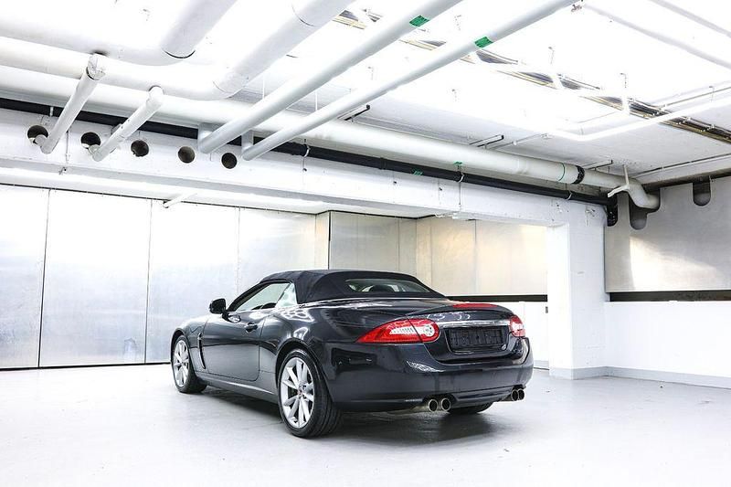 Gebraucht Jaguar XKR 510 PS (375 kW) 2010 Grau Cabrio