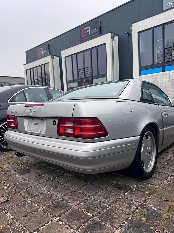 Gebraucht Mercedes SL500 306 PS (225 kW) 1999 Silber Cabrio