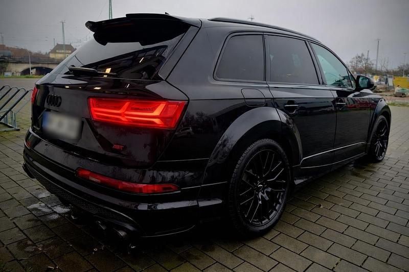 Gebraucht Audi SQ7 550 PS (404 kW) 2017 Schwarz SUV