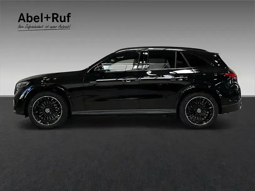 Gebraucht Mercedes GLC450 AMG 367 PS (269 kW) 2026 Schwarz SUV