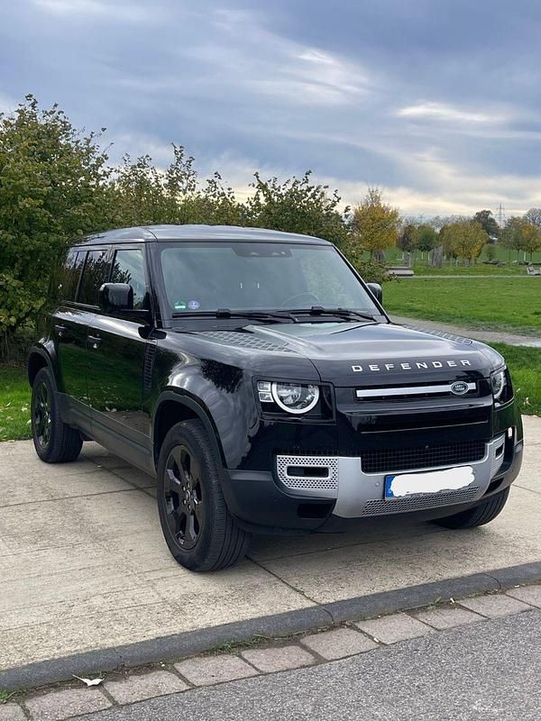 Schwarz Gebraucht 2021 Land Rover Defender SUV | 61.800 € (Superpreis) - Bild 1/4