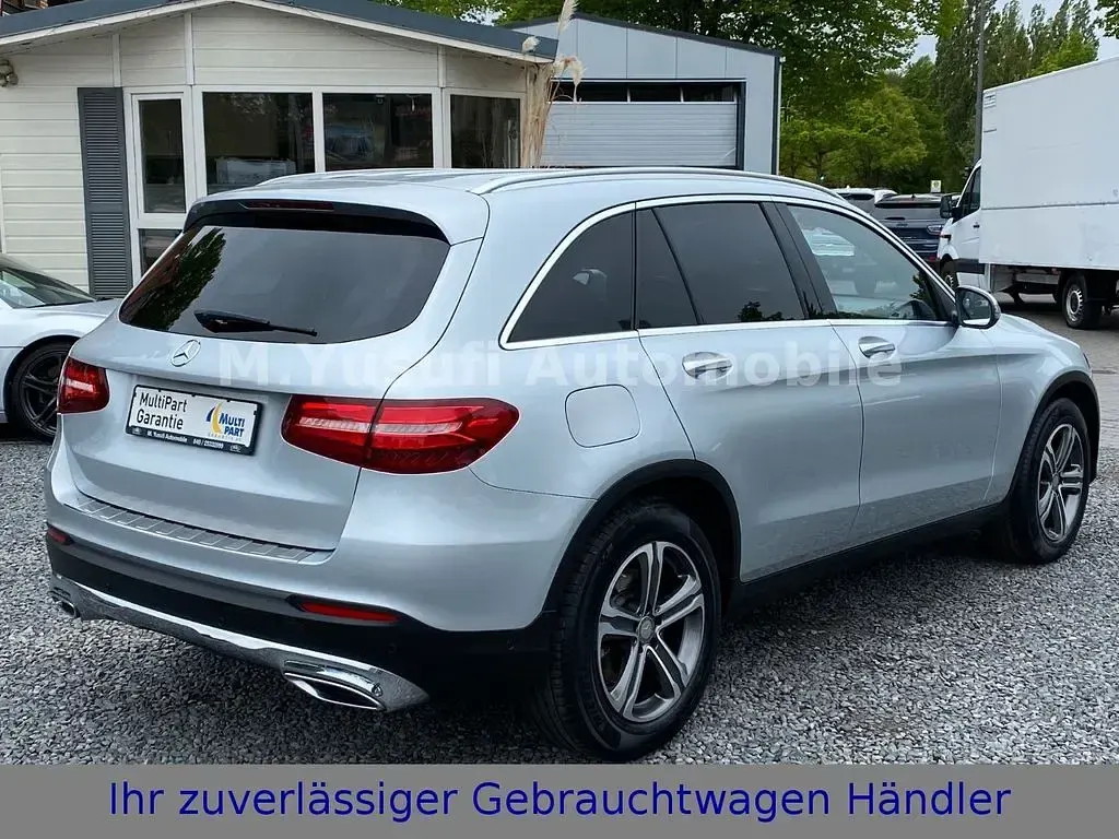 Gebraucht Mercedes GLC220 170 PS (125 kW) 2015 Iridiumsilber SUV