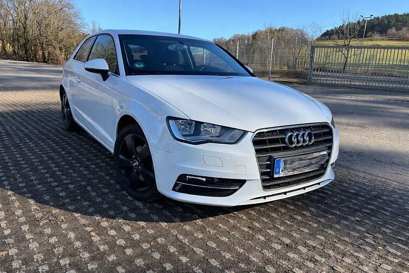 Gebraucht Audi A3 Ambition 122 PS (89 kW) 2012 Weiß Kleinwagen