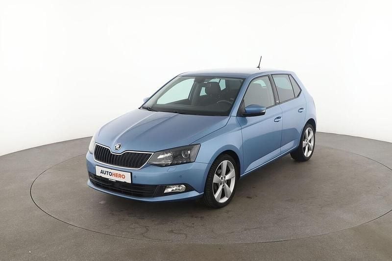 Blau Gebraucht 2016 Skoda Fabia Joy Limousine | 11.190 € (Fairer Preis) - Bild 1/3