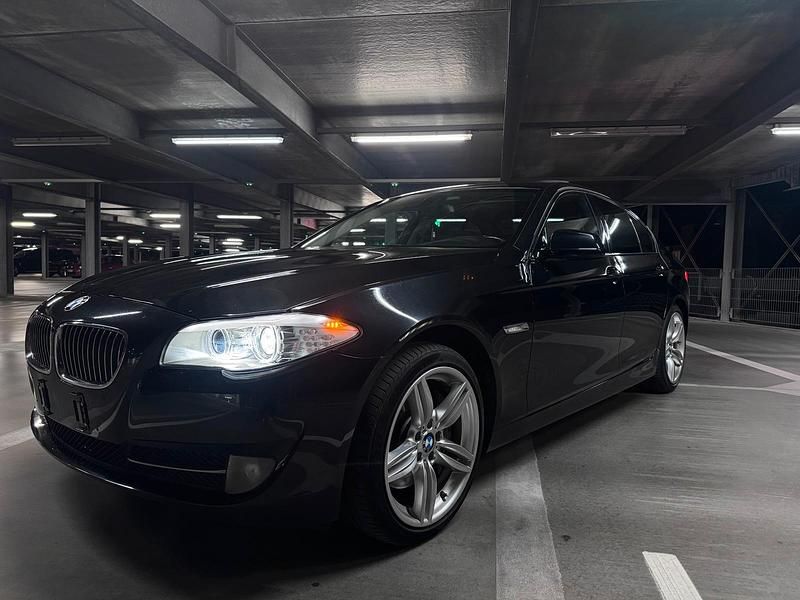 Gebraucht BMW 535 Shadowline 306 PS (225 kW) 2011 Schwarz Limousine