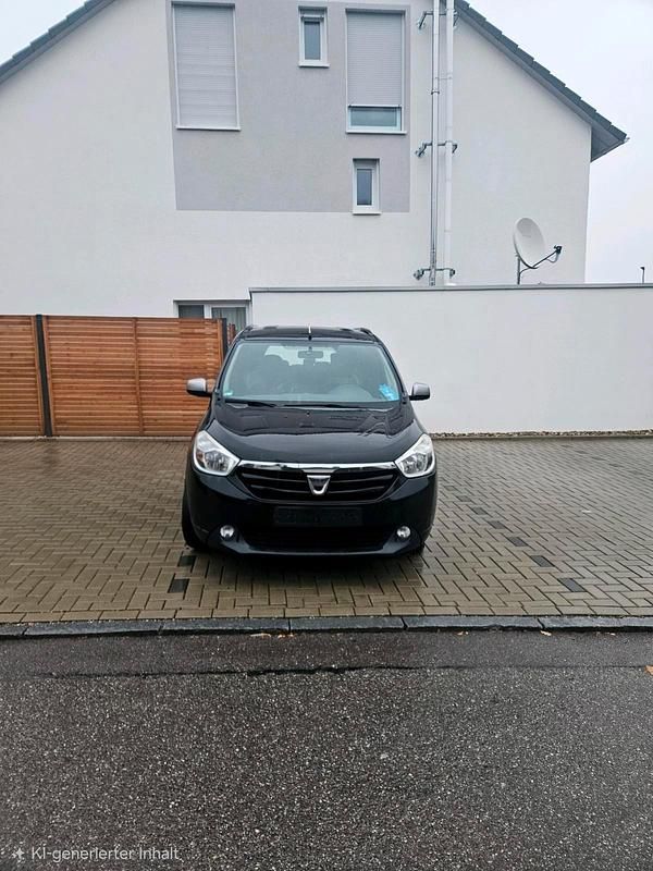 Gebraucht Dacia Lodgy 115 PS (84 kW) 2015 Schwarz Van / Kleinbus