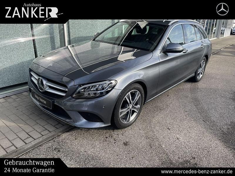 Grau Gebraucht 2020 Mercedes C220 Avantgarde Limousine | 25.900 € (Fairer Preis) - Bild 1/4