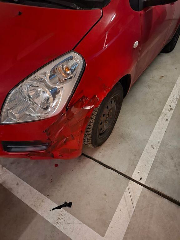 Gebraucht Suzuki Splash Comfort 86 PS (63 kW) 2009 Rot Kleinwagen