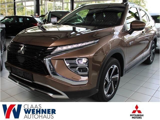 Braun Gebraucht 2022 Mitsubishi Eclipse Cross Plus SUV | 25.990 € (Etwas zu teuer) - Bild 1/4