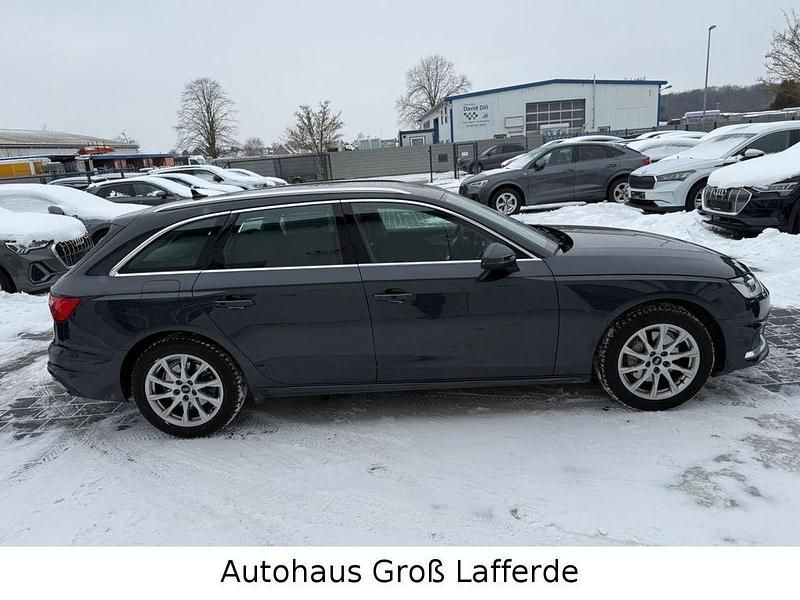 Gebraucht Audi A4 Advanced 204 PS (150 kW) 2023 Grau Kombi