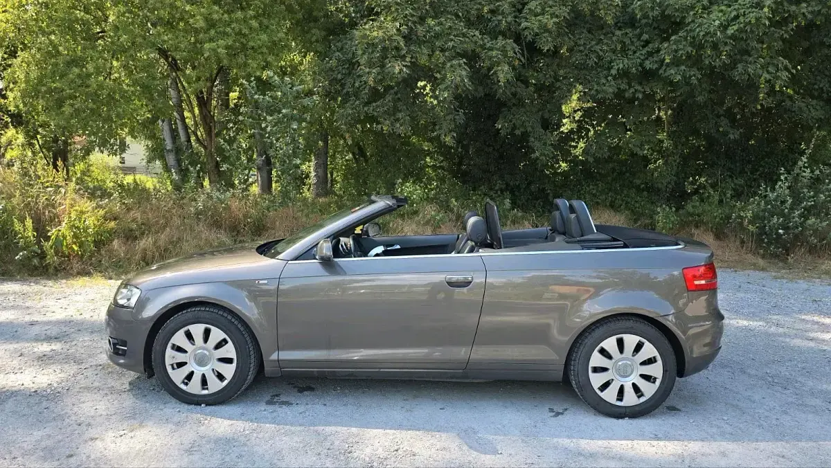 Gebraucht Audi A3 Cabriolet S-Line 105 PS (77 kW) 2012 Andere farben Cabrio