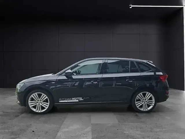 Gebraucht Skoda Scala Tour 110 PS (80 kW) 2023 Schwarzmagic perleffekt met. Kleinwagen