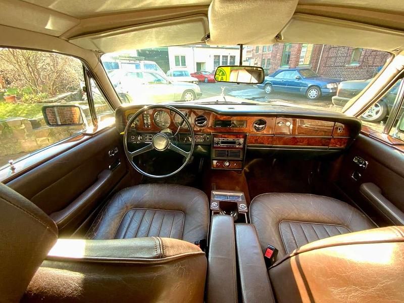 Gebraucht Rolls Royce Silver Spirit 200 PS (147 kW) 1981 Beige Limousine