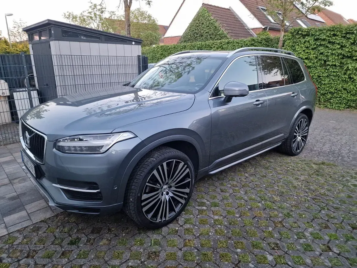 Gebraucht Volvo XC90 235 PS (172 kW) 2018 Grau SUV