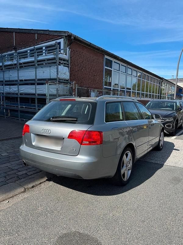 Second-hand Audi A4 131 CP (96 kW) 2006 Argintiu Break