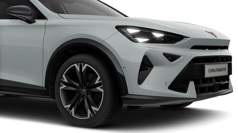 Neu Cupra Formentor 204 PS (150 kW) 2026 Schwarz SUV