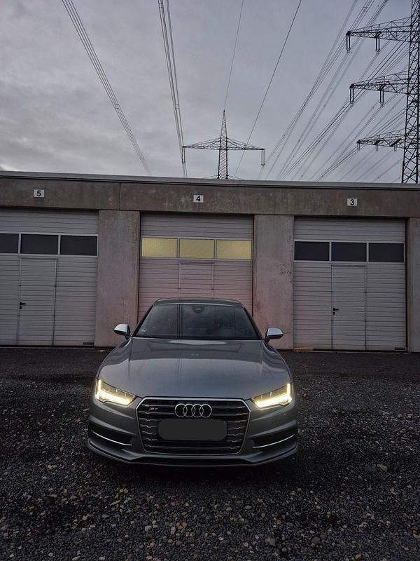 Gebraucht Audi A7 S-Line 272 PS (200 kW) 2015 Grau Kleinwagen