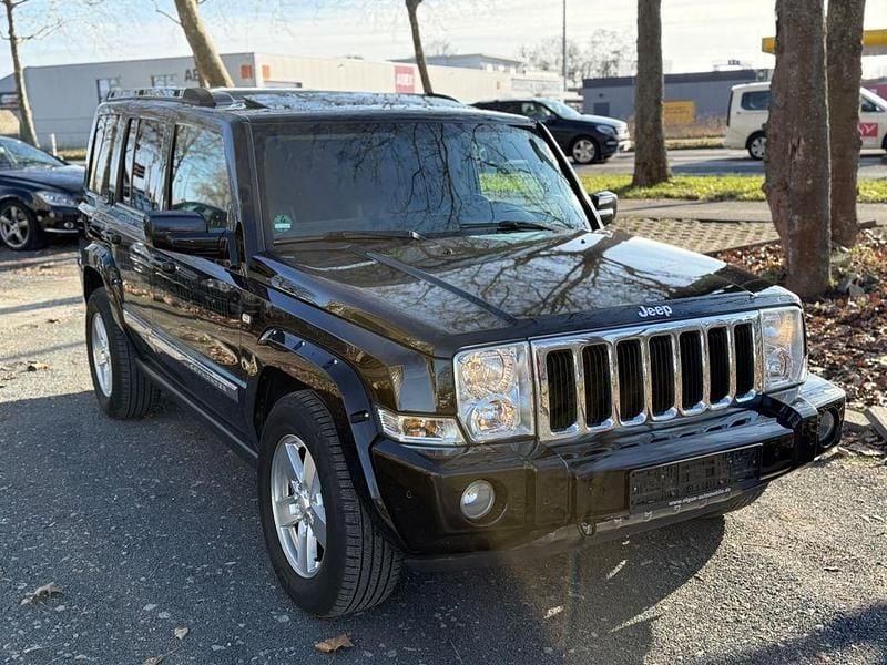 Gebraucht Jeep Commander Limited 218 PS (160 kW) 2007 Schwarz SUV