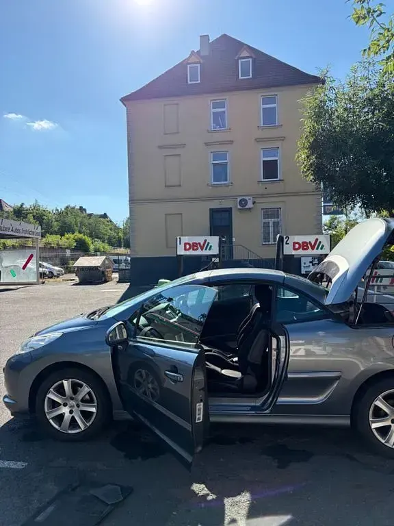 Gebraucht Peugeot 207 CC Platinum 120 PS (88 kW) 2009 Silber Cabrio