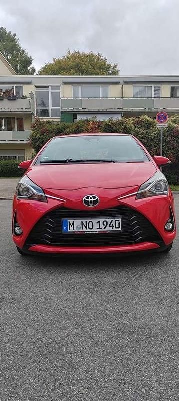 Gebraucht 2018 Toyota Yaris Limousine | 11.200 € (Fairer Preis) - Bild 1/4