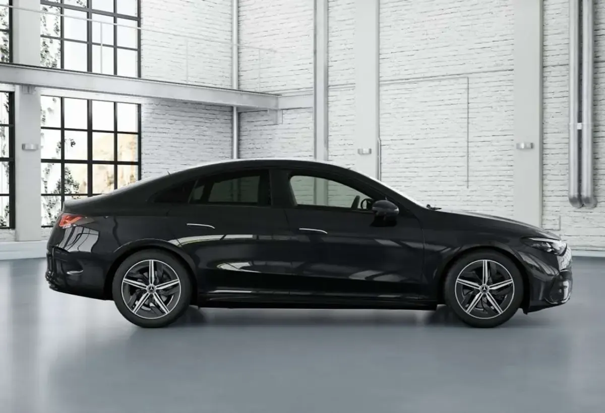 Gebraucht Mercedes CLA200 AMG 163 PS (119 kW) 2026 Unilack nachtschwarz uni Coupé