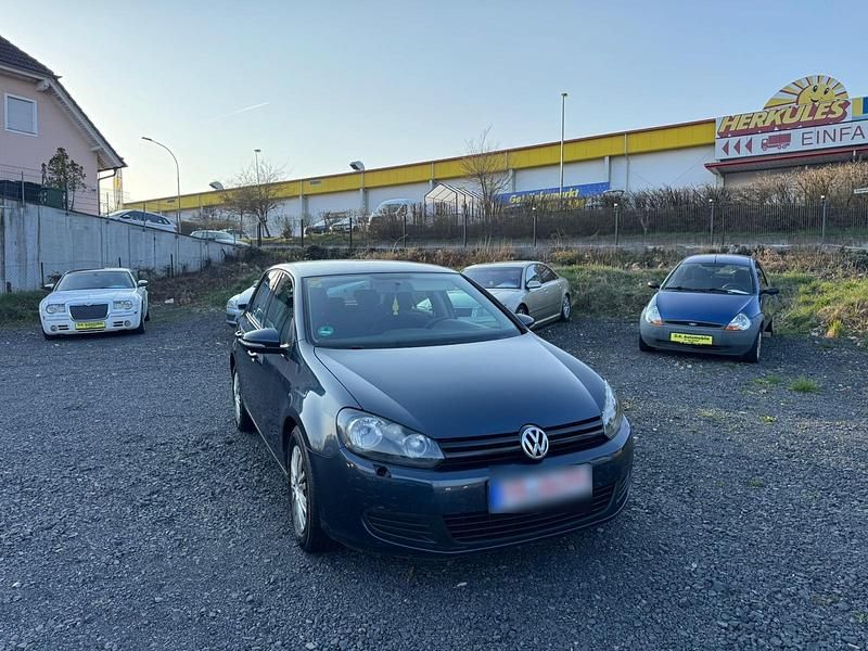 Gebraucht VW Golf VI 80 PS (58 kW) 2010 Grau Kleinwagen