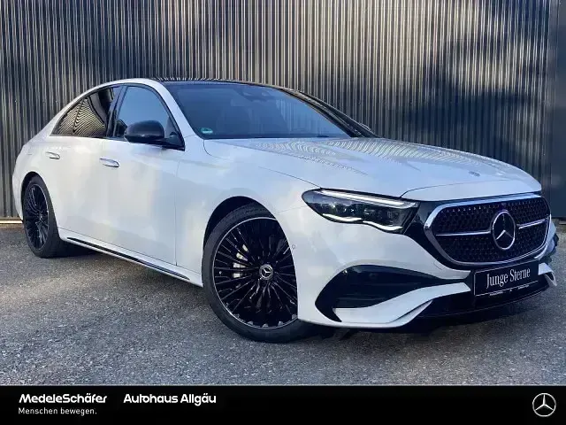 Gebraucht Mercedes E220 AMG 360 PS (264 kW) 2025 Unilack polarweiß uni Limousine