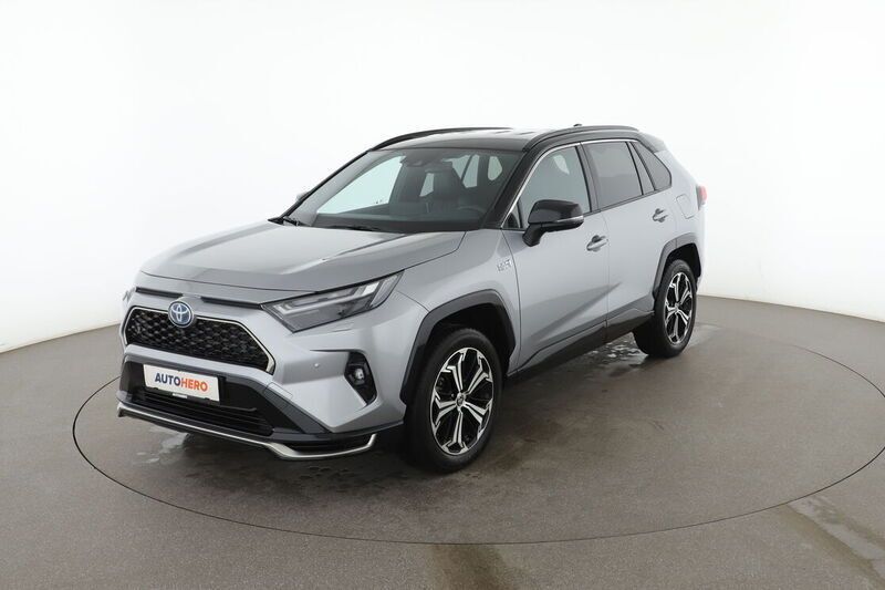 Grau Gebraucht 2022 Toyota RAV4 SUV | 39.380 € - Bild 1/4