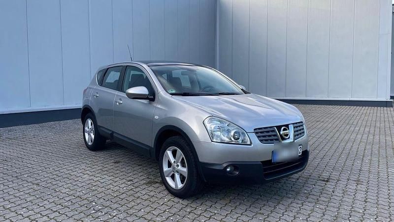 Silber Gebraucht 2009 Nissan Qashqai Tekna SUV | 5.350 € (Fairer Preis) - Bild 1/4